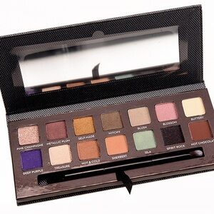 Limited edition Anastasia self made palette